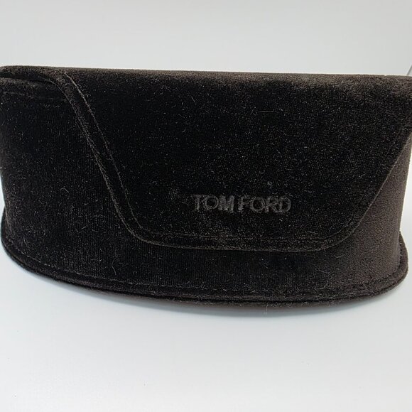 Tom Ford Bianca Brown Oversized Sunglasses with Case - Picture 12 of 12